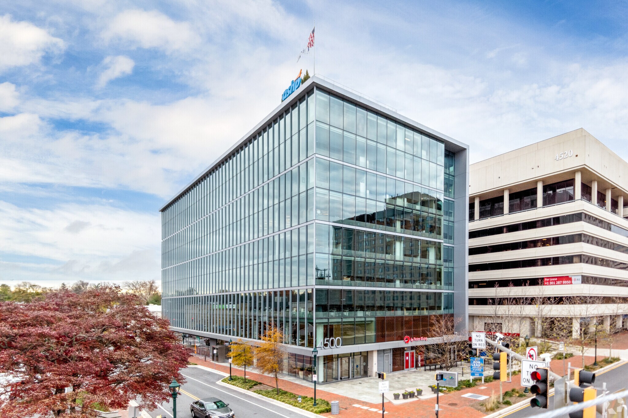 4500 East West Hwy, Bethesda, MD à louer Photo du bâtiment- Image 1 de 17
