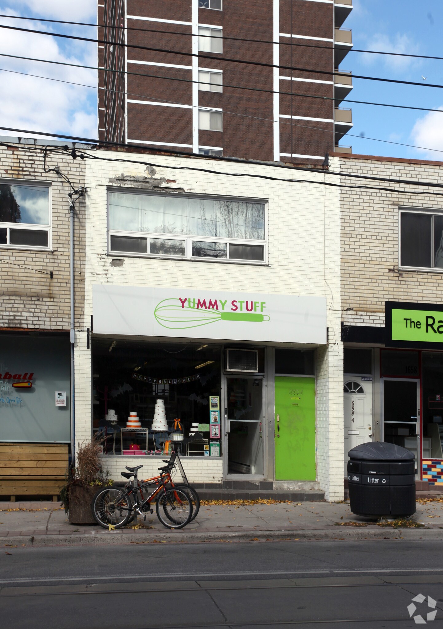 1660 Queen St W, Toronto, ON for sale Primary Photo- Image 1 of 1