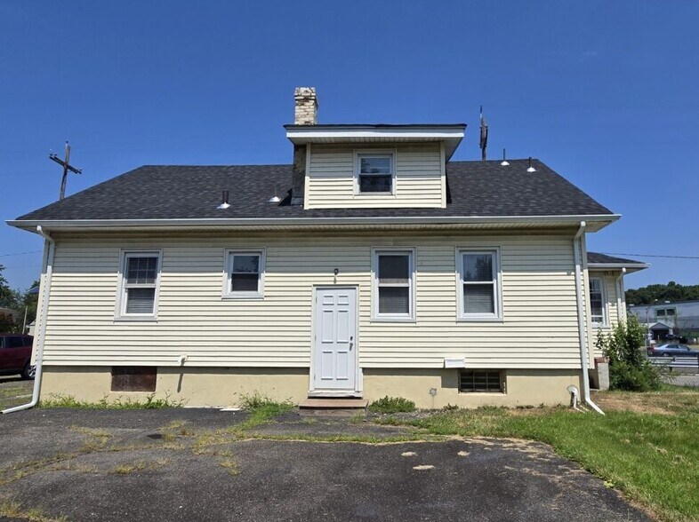 588 US Highway 46, Fairfield, NJ à vendre - Photo du bâtiment - Image 3 de 34