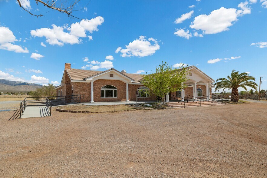 721 Buol Rd, Pahrump, NV à vendre - Photo du bâtiment - Image 3 de 58