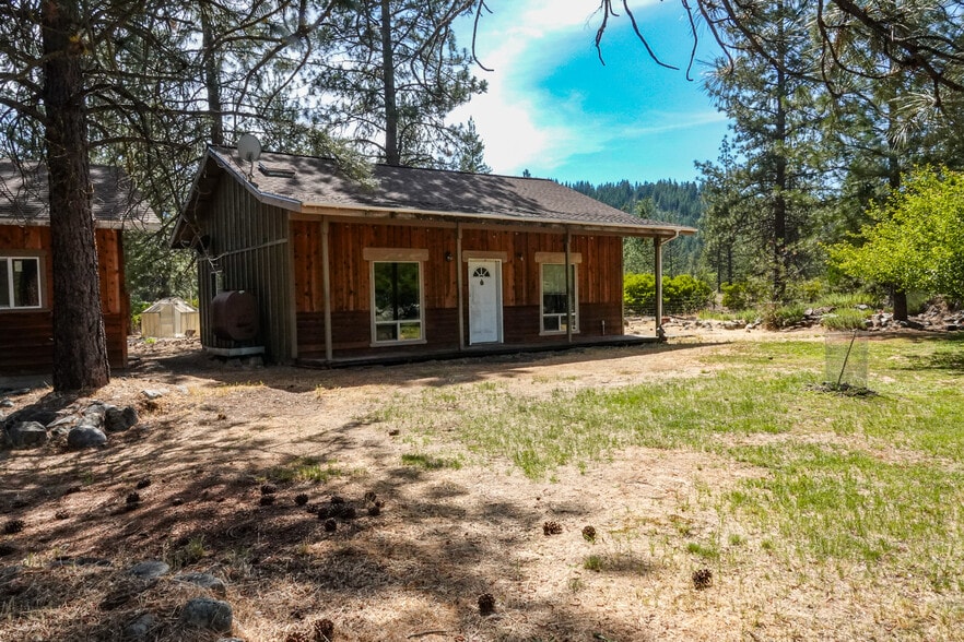 4912 Kidder Creek Loop, Etna, CA à vendre - Photo du bâtiment - Image 2 de 51