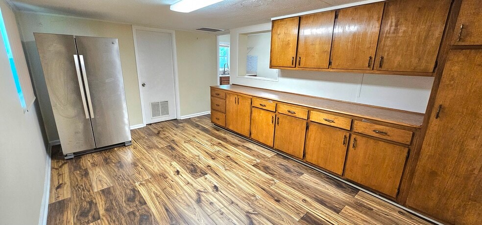 3223 Shallowford Rd, Atlanta, GA à louer - Photo du bâtiment - Image 2 de 29