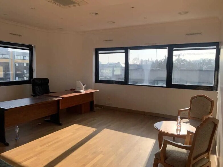 Bureau dans Vitry-sur-Seine à louer - Photo intérieure - Image 3 de 7