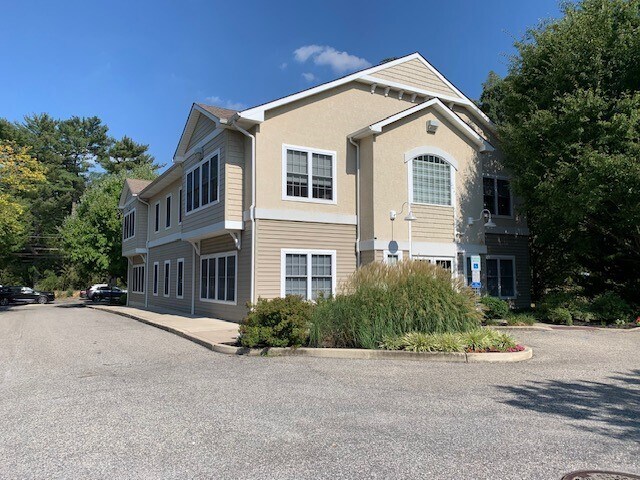1949 Haddonfield-Berlin Rd, Cherry Hill, NJ à louer - Photo du bâtiment - Image 3 de 13