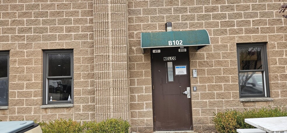 415 Spook Rock Rd, Suffern, NY for sale - Building Photo - Image 1 of 3