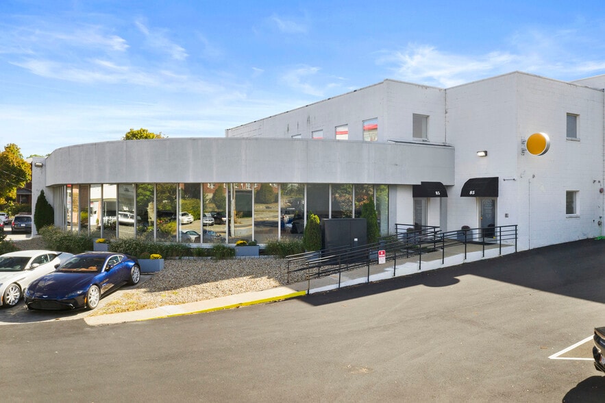 85 Linden St, Waltham, MA à louer - Photo du bâtiment - Image 2 de 3