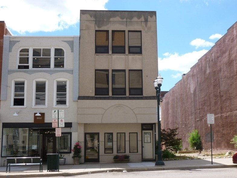 35 N Saginaw St, Pontiac, MI for sale - Primary Photo - Image 3 of 50
