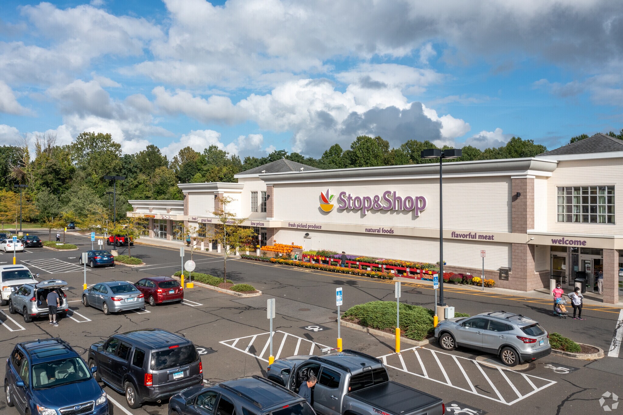 470-484 Monroe Tpke, Monroe, CT à louer Photo principale- Image 1 de 4