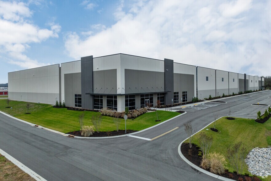 200 Alligood Way, Lebanon, TN à louer - Photo principale - Image 2 de 6