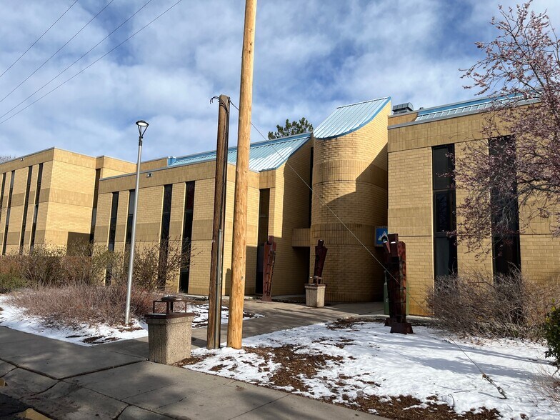 2178 Victor St, Aurora, CO à vendre - Photo du bâtiment - Image 2 de 7