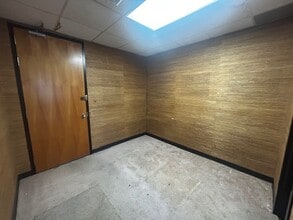 9920-9922 4th Ave, Brooklyn, NY for lease Interior Photo- Image 2 of 4