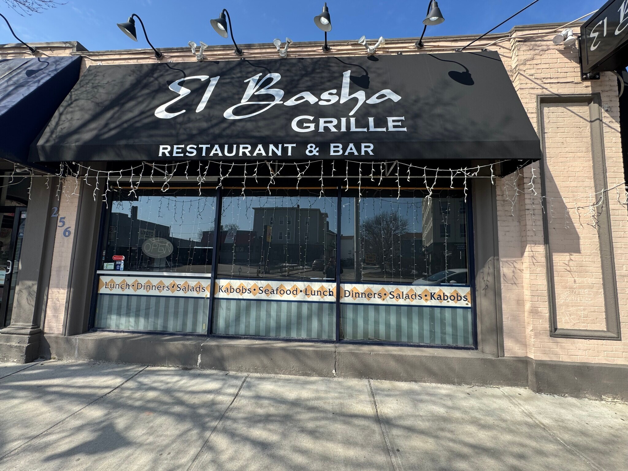 256 Park Ave, Worcester, MA à louer Photo du bâtiment- Image 1 de 5