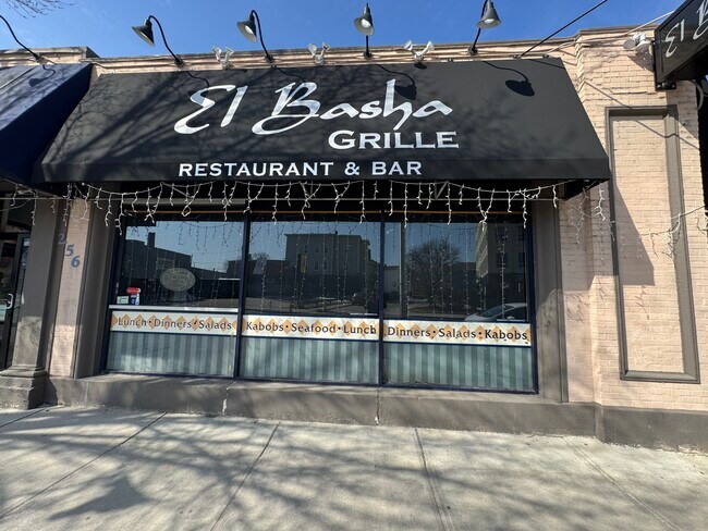 Plus de détails pour 256 Park Ave, Worcester, MA - Commerce de détail à louer