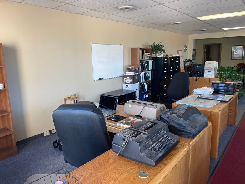 5251-5253 Galley Rd, Colorado Springs, CO for lease - Building Photo - Image 2 of 6