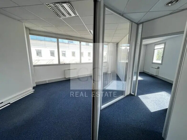 13 Rue Edison, Bron à vendre - Photo intérieure - Image 2 de 11