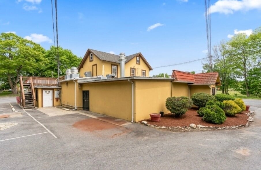 408 Us Highway 46, Great Meadows, NJ for sale - Building Photo - Image 2 of 14