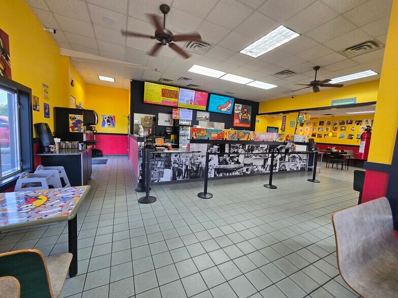 4111 Schofield Ave, Schofield, WI à louer - Photo du bâtiment - Image 3 de 12