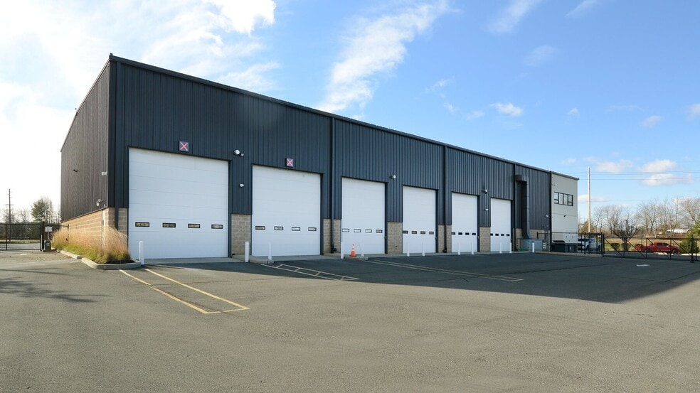 2382 US Highway 130, Dayton, NJ for lease - Building Photo - Image 2 of 5