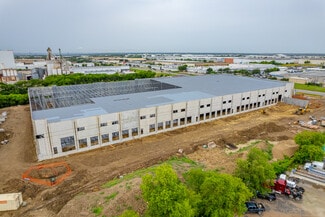 Plus de détails pour 5260 Blue Mound Rd, Fort Worth, TX - Industriel à vendre