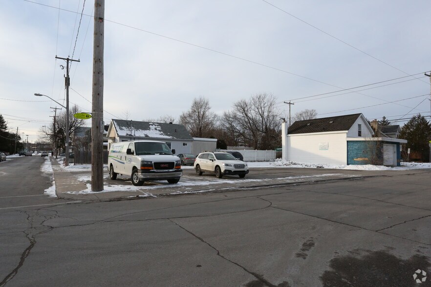 53 Rue Bégin, Gatineau, QC à vendre - Photo principale - Image 1 de 1