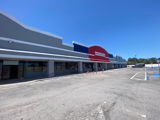 6425-6441 US Highway 19, New Port Richey, FL à louer - Photo du bâtiment - Image 2 de 6