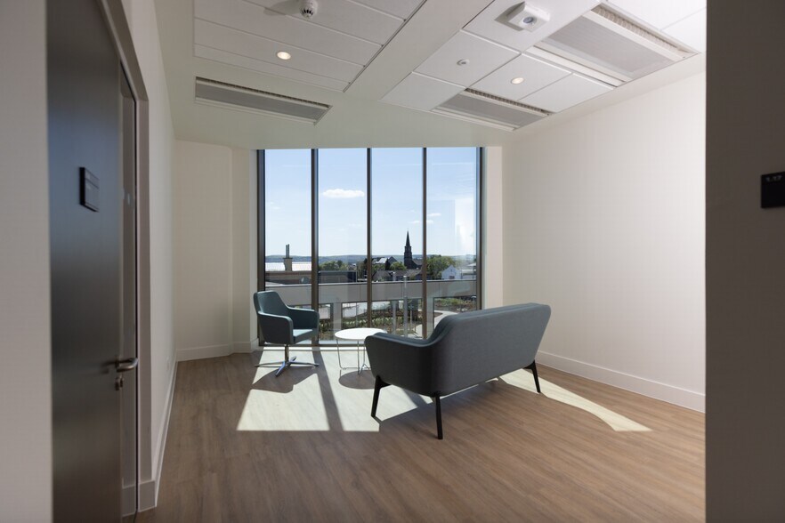 5 James Lindsay Place, Dundee à louer - Photo du bâtiment - Image 3 de 15