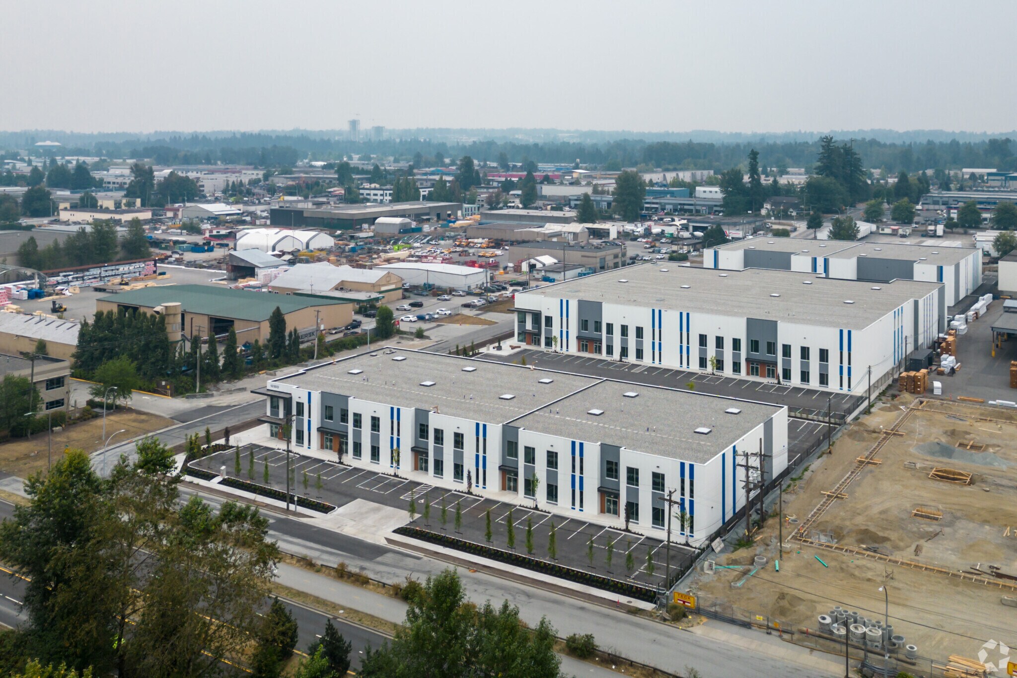 9685 190 St, Surrey, BC à louer Photo du bâtiment- Image 1 de 7