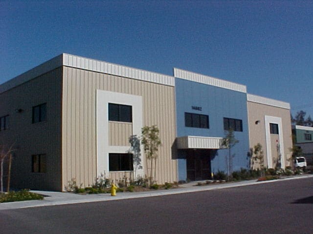 14662 El Molino St, Fontana, CA à vendre - Photo du bâtiment - Image 1 de 14