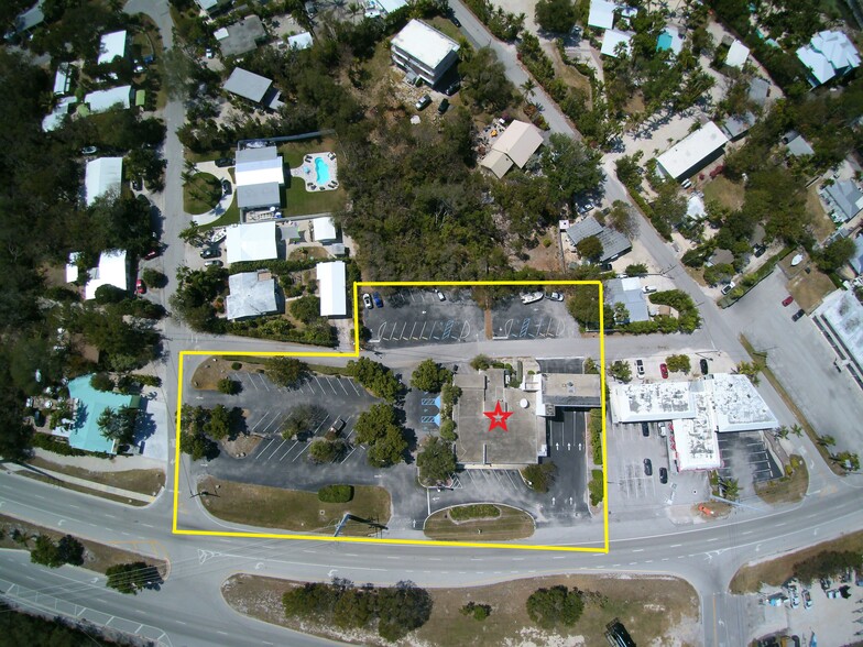 92300 Overseas Hwy, Tavernier, FL à vendre - Photo du bâtiment - Image 1 de 1