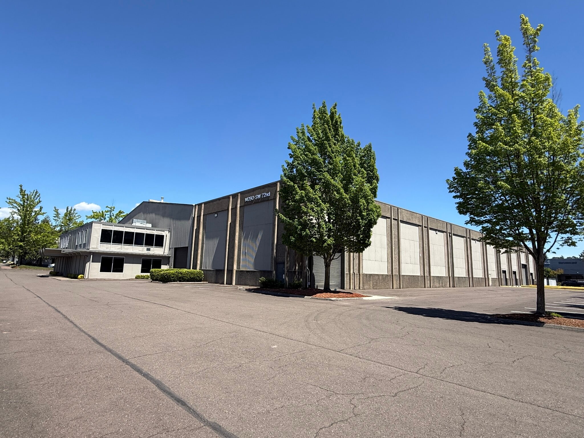 14344 SW 72nd Ave, Tigard, OR for lease Building Photo- Image 1 of 7