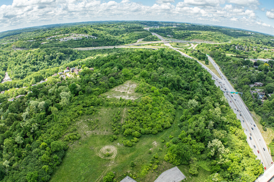 Campbells Run Rd, Carnegie, PA à vendre - Photo du bâtiment - Image 2 de 19