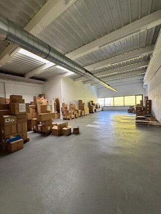 Plus de détails pour Industriel à louer