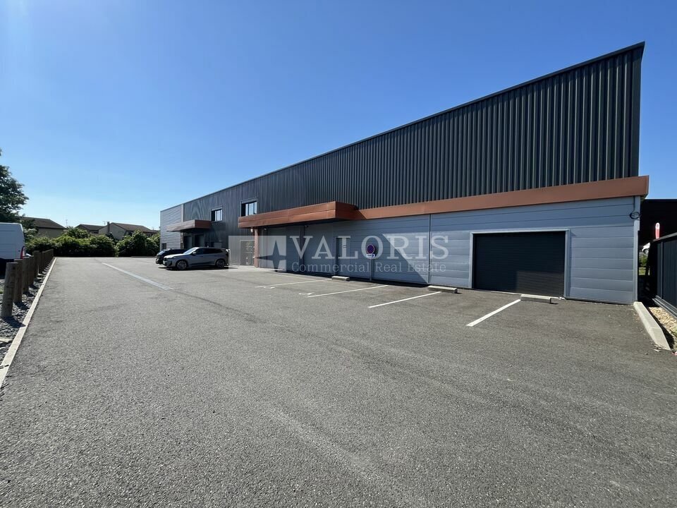 236 Rue De La Chapelle, Gleizé for lease Building Photo- Image 1 of 11