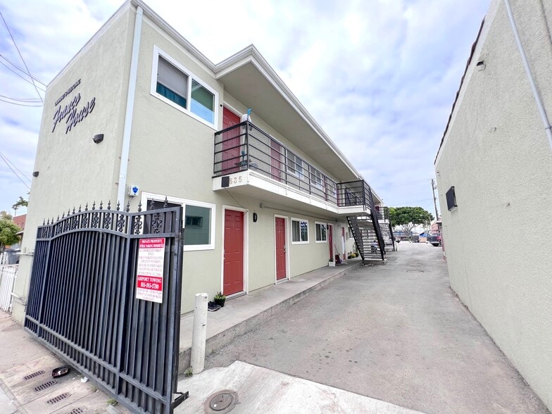 7.5% CAP! 15 UNITS MIXED-USE IN OXNARD portfolio of 2 properties for sale on LoopNet.ca - Building Photo - Image 2 of 3