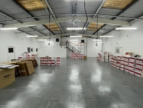 22 Somers Rd, Rugby for lease Interior Photo- Image 1 of 7