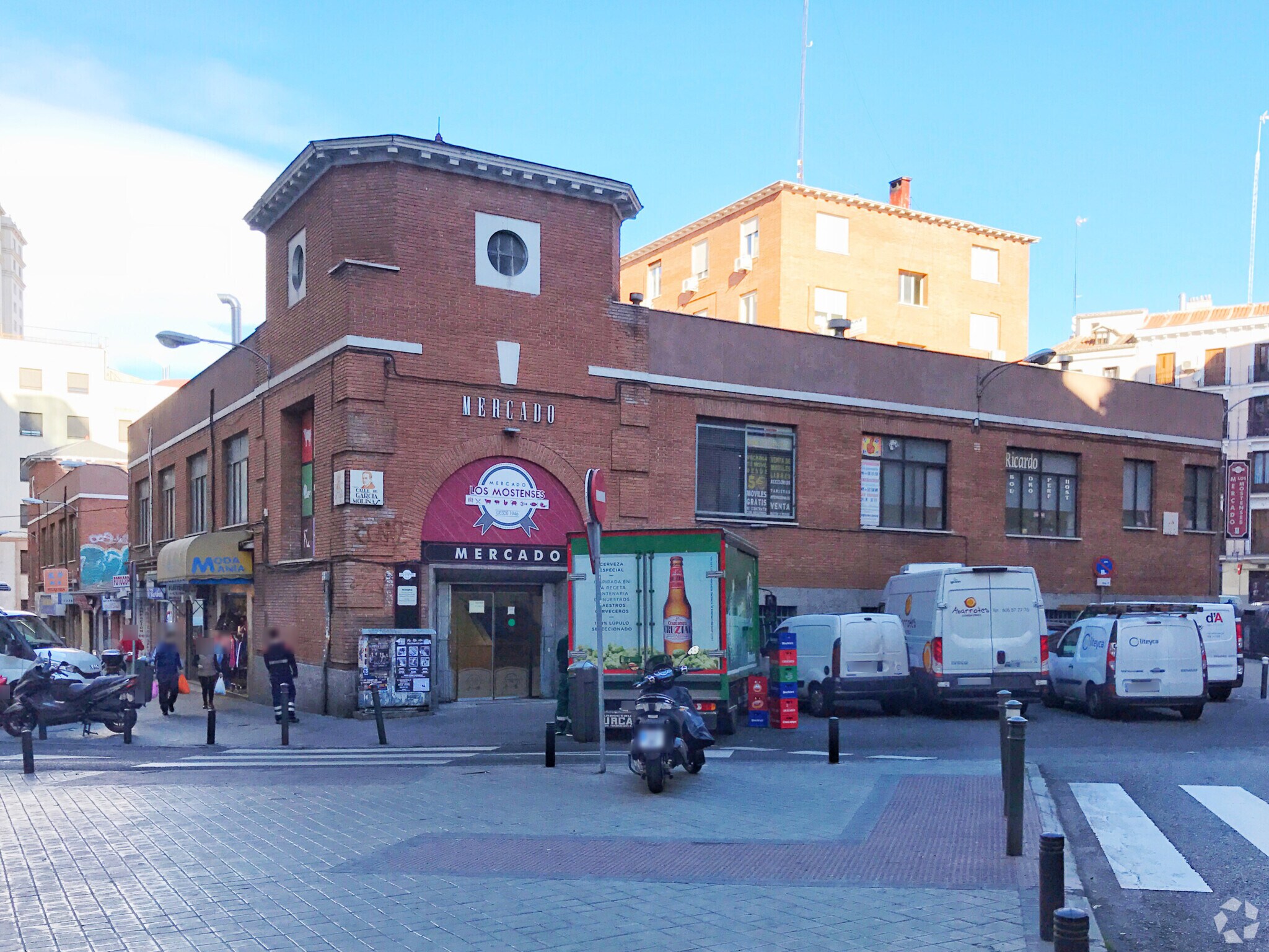 Retail in Madrid, Madrid for lease Primary Photo- Image 1 of 4