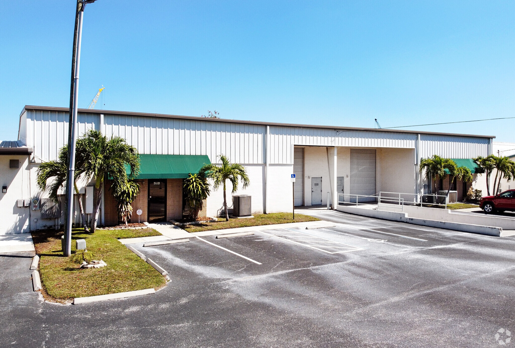 4201-4205 116th Ter N, Clearwater, FL for lease Primary Photo- Image 1 of 27