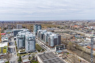 5273 Av De Courtrai, Montréal, QC - Aerial  map view