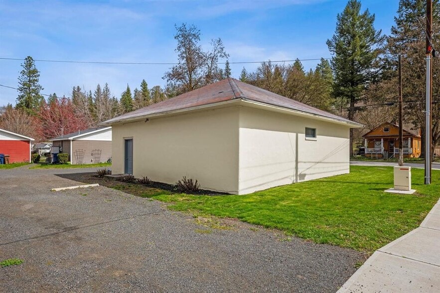 1126 S Coeur d'Alene St, Spokane, WA à vendre - Photo du bâtiment - Image 3 de 6
