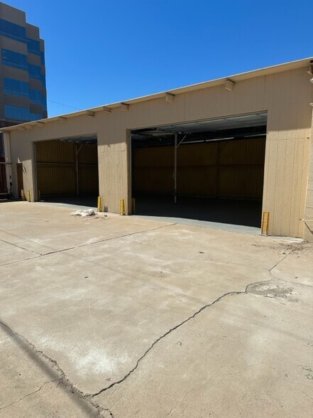 1112 W Adams St, Phoenix, AZ à vendre - Photo du bâtiment - Image 2 de 6