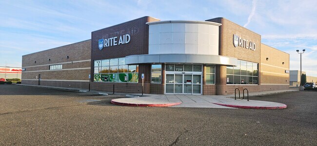 More details for 728 SW 4th Ave, Ontario, OR - Retail for Sale