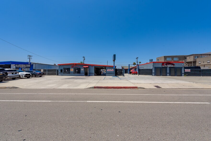 630 Grand Ave, Spring Valley, CA à vendre - Photo du bâtiment - Image 1 de 19