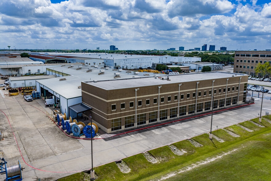 1310 Rankin Rd, Houston, TX à louer - Photo du bâtiment - Image 3 de 16