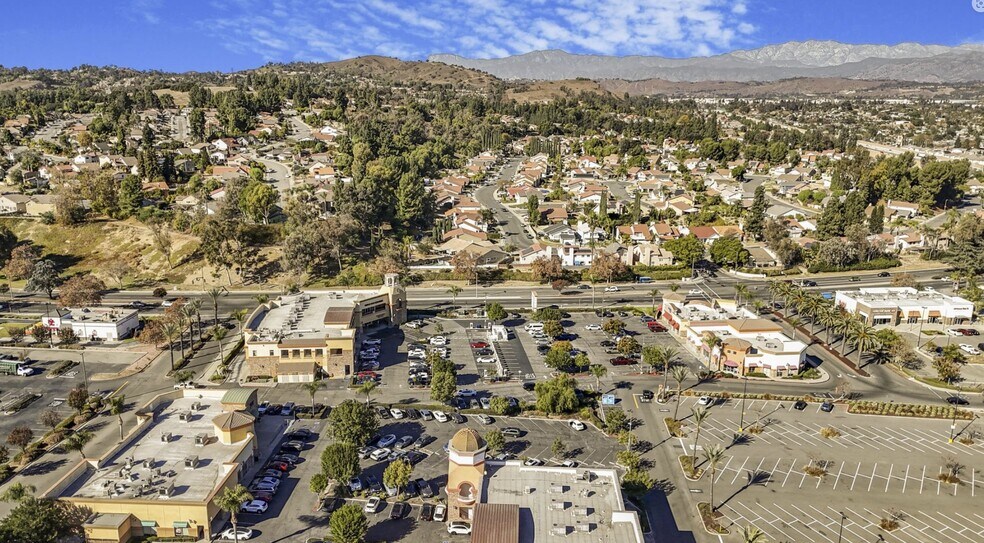 68 Rio Rancho Rd, Pomona, CA for sale - Building Photo - Image 3 of 5