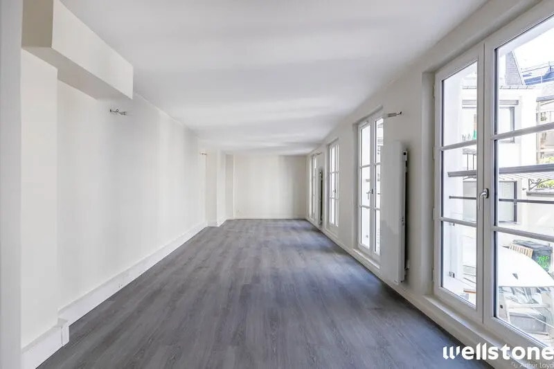 14 Rue Commines, Paris for lease Interior Photo- Image 1 of 12