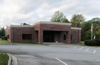 Plus de détails pour 4825 Regency Drive, Greensboro, NC - Industriel à vendre
