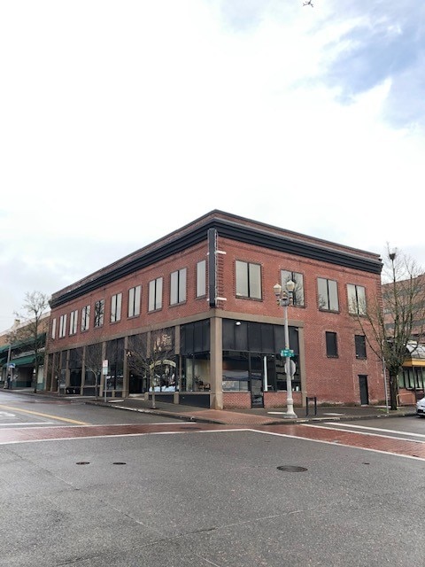 701-705 Main St, Vancouver, WA for lease - Building Photo - Image 3 of 5