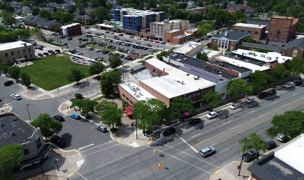 2948-2958 Biddle St, Wyandotte, MI for lease - Aerial - Image 2 of 4