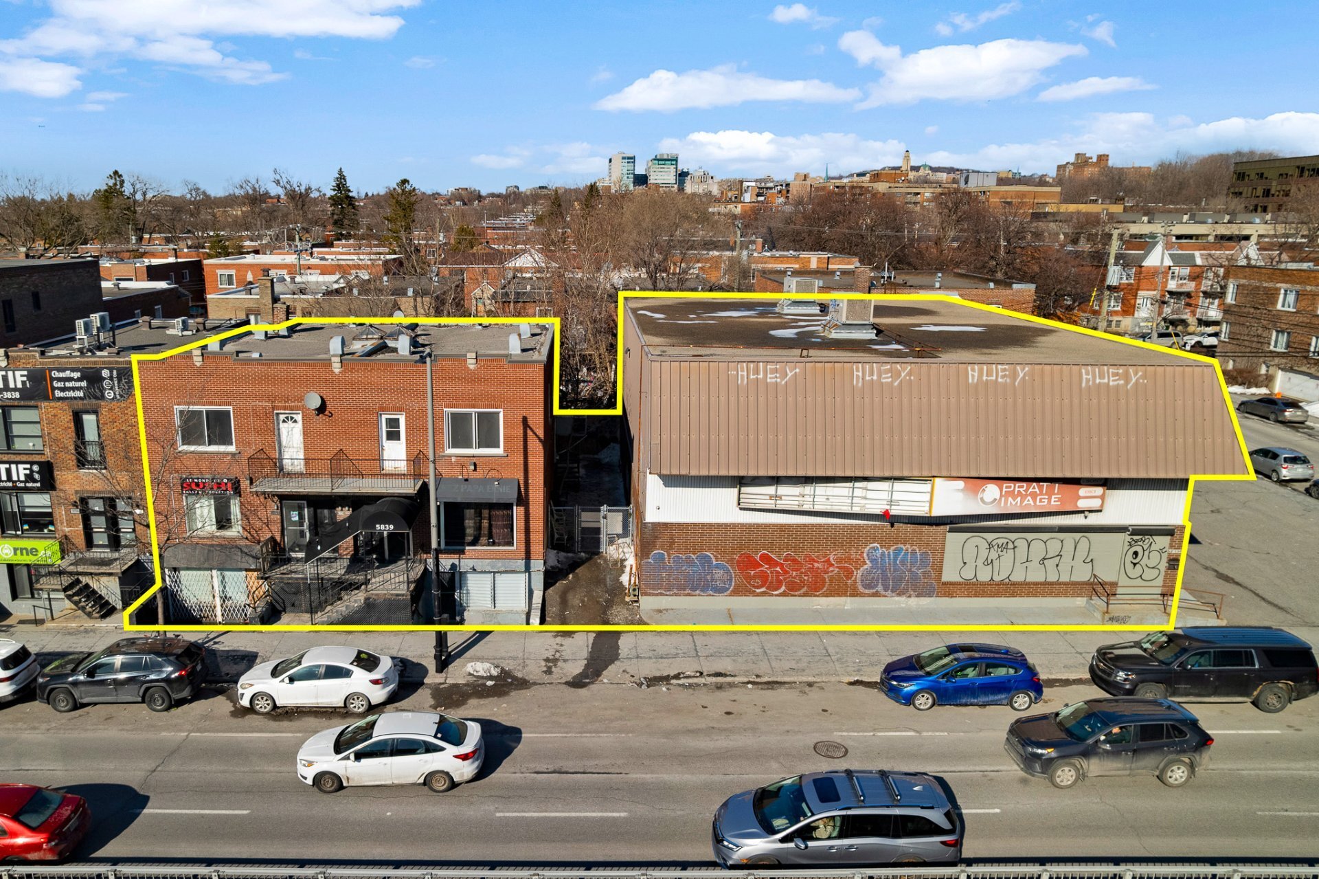 5845 Boul Decarie, Montréal, QC for sale Primary Photo- Image 1 of 7