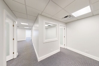 2501 E Commercial Blvd, Fort Lauderdale, FL à louer Numérisation 3D de Matterport- Image 1 de 5